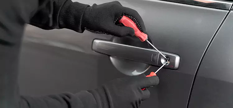 Locked Out of Car Help Irondequoit