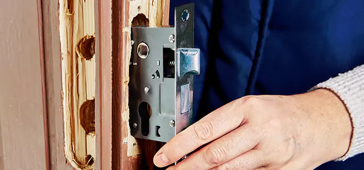 Garage Door Lock Replacement Irondequoit